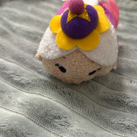 DISNEY PARKS TSUM TSUM Beauty & the Beast Set of 8 - Picture 15 of 16